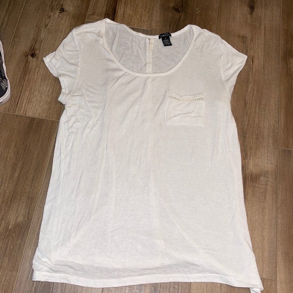 Rue 21 shirt